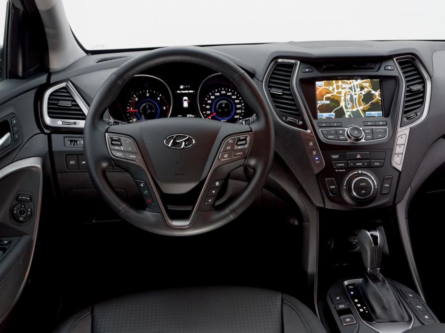 Hyundai Grand Santa Fe 2013 года  (фото 2 из 40)